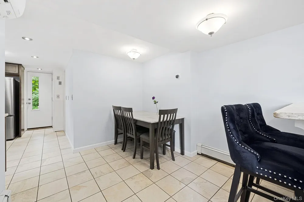 10 Holland Drive Carmel, NY 10512