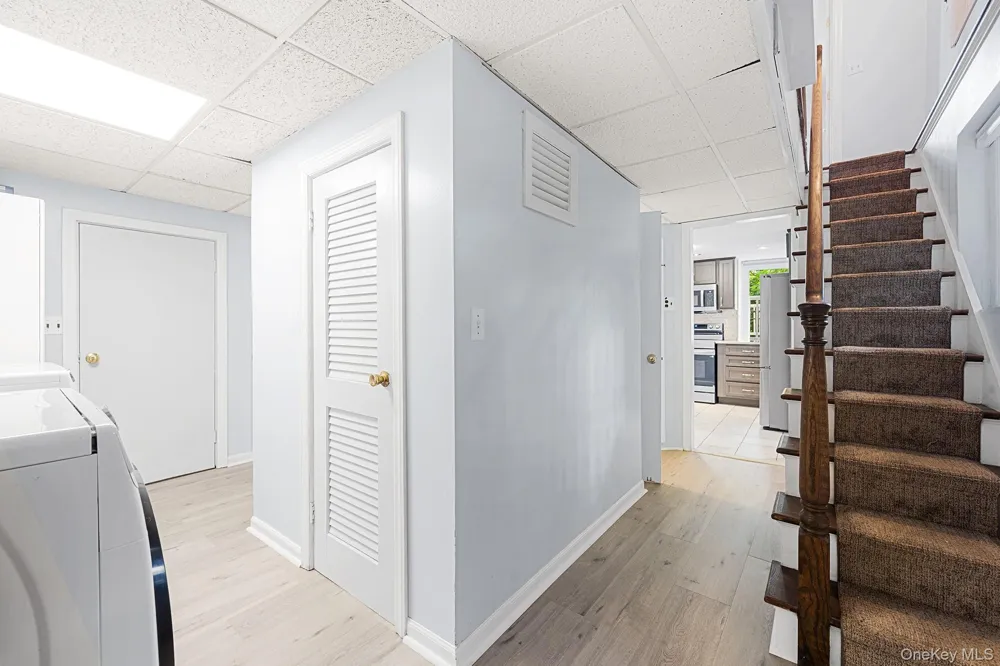 10 Holland Drive Carmel, NY 10512