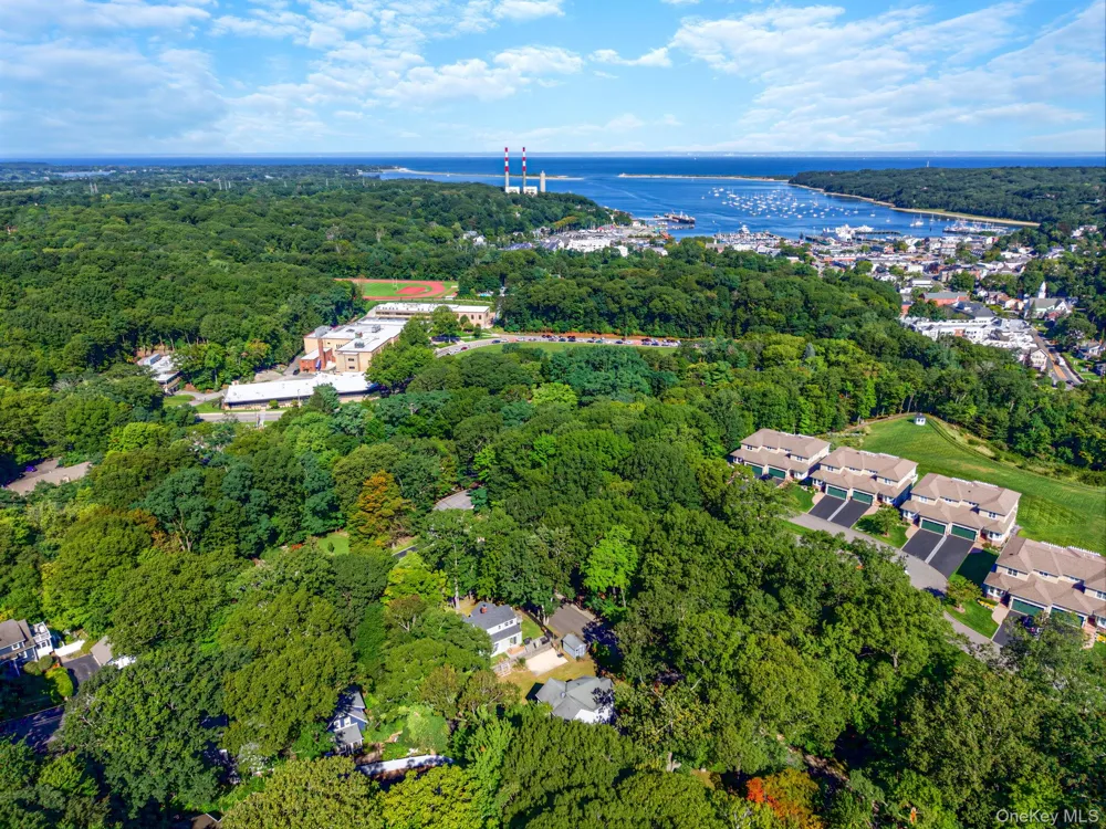 306 Liberty Avenue Port Jefferson, NY 11777