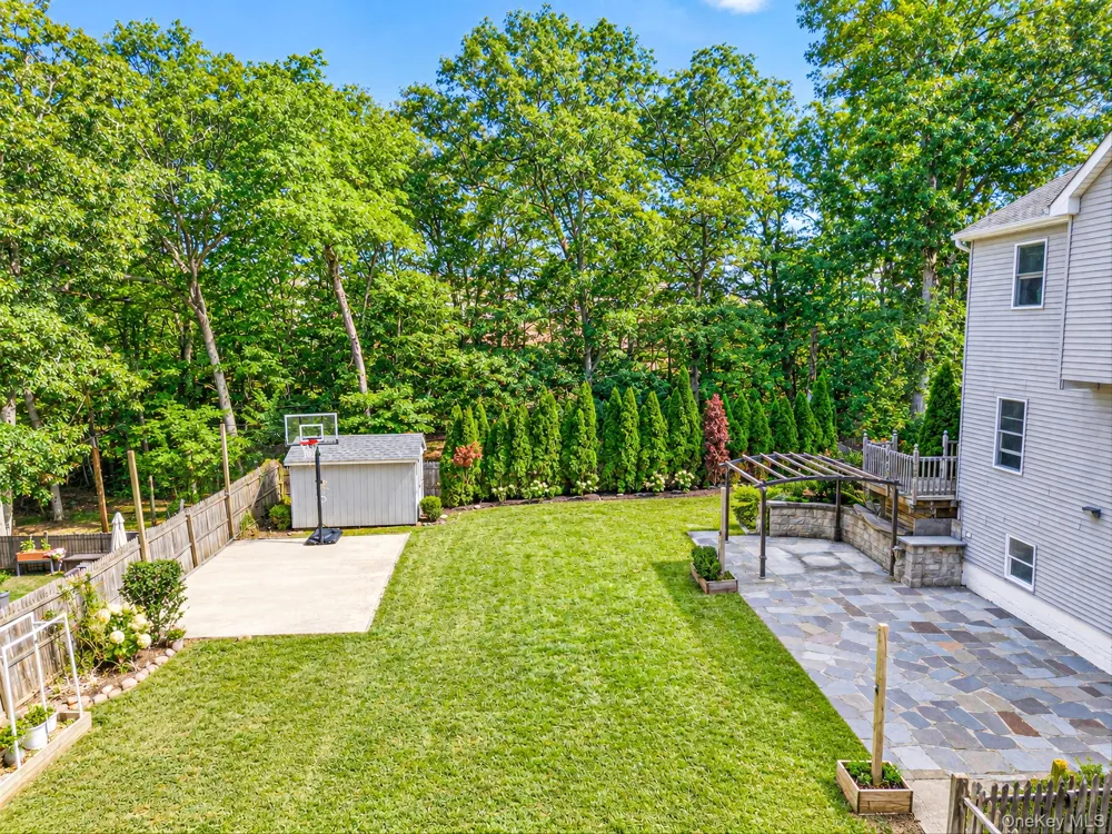306 Liberty Avenue Port Jefferson, NY 11777