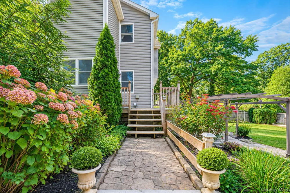 306 Liberty Avenue Port Jefferson, NY 11777