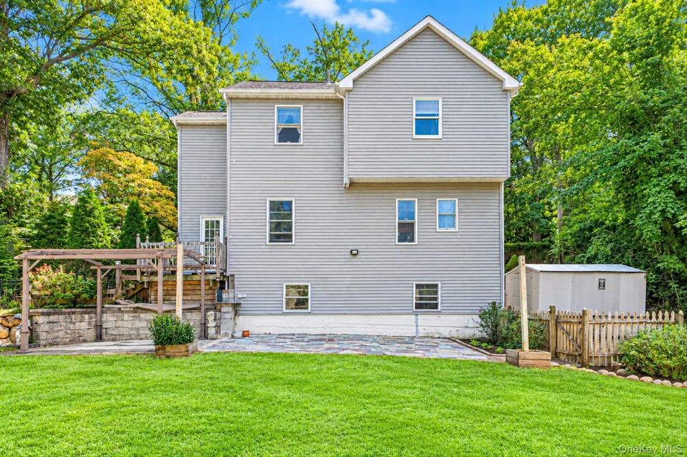 306 Liberty Avenue Port Jefferson, NY 11777