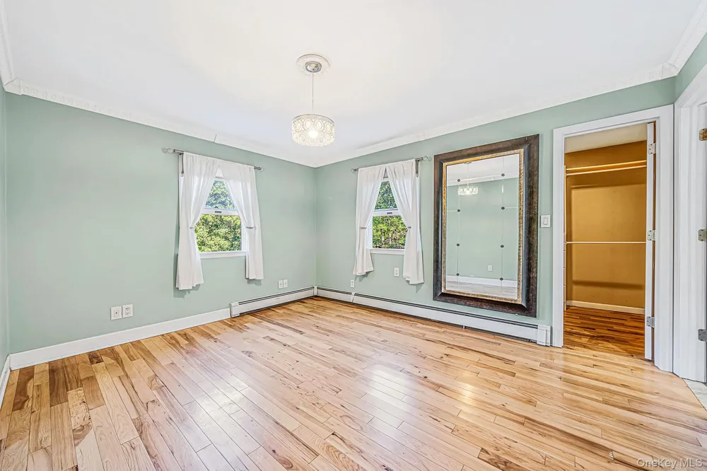 306 Liberty Avenue Port Jefferson, NY 11777