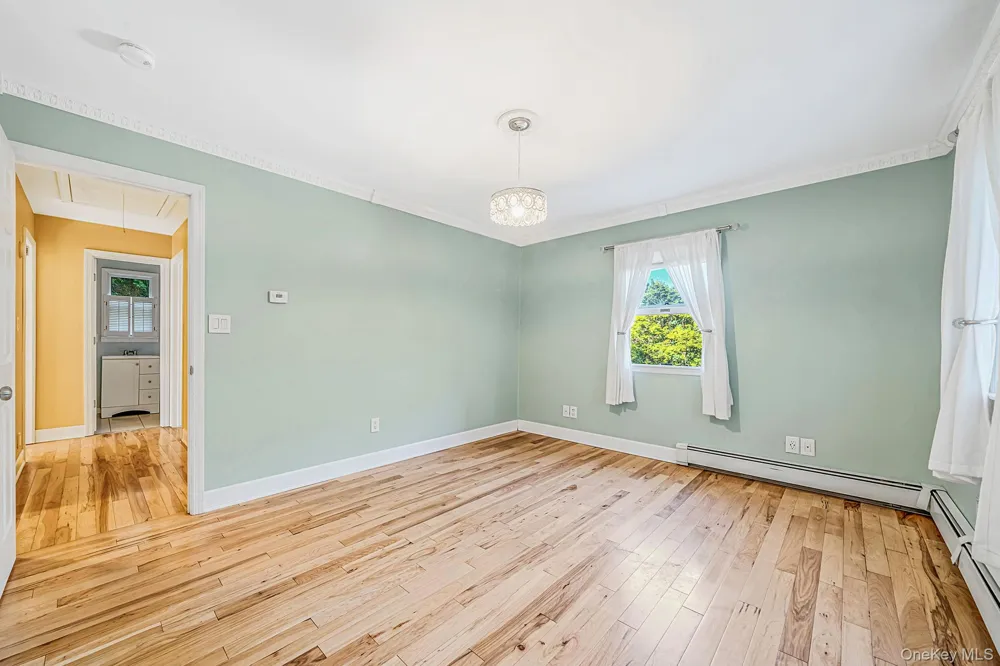 306 Liberty Avenue Port Jefferson, NY 11777