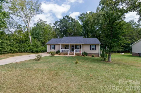 2246 Pacer Drive