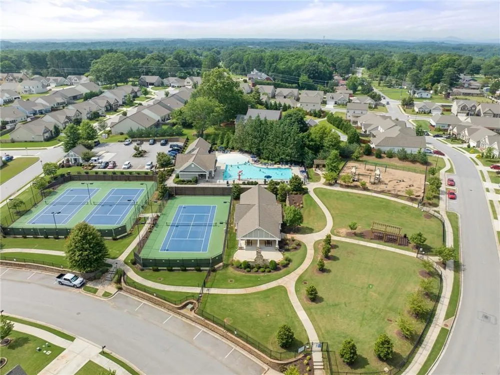4310 Granison Gainesville, GA 30504