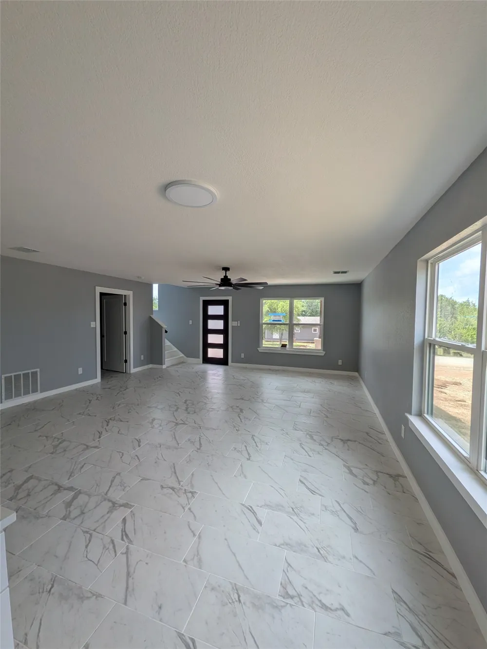 5523 SAN JACINTO DRIVE #9 Granbury, TX 76048