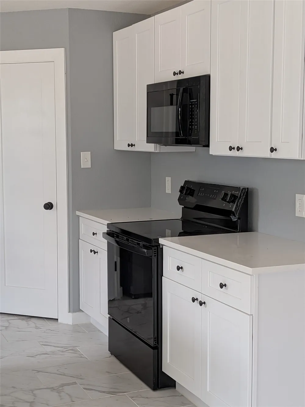 5523 SAN JACINTO DRIVE #9 Granbury, TX 76048