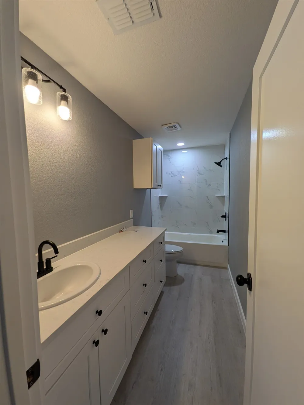 5523 SAN JACINTO DRIVE #9 Granbury, TX 76048