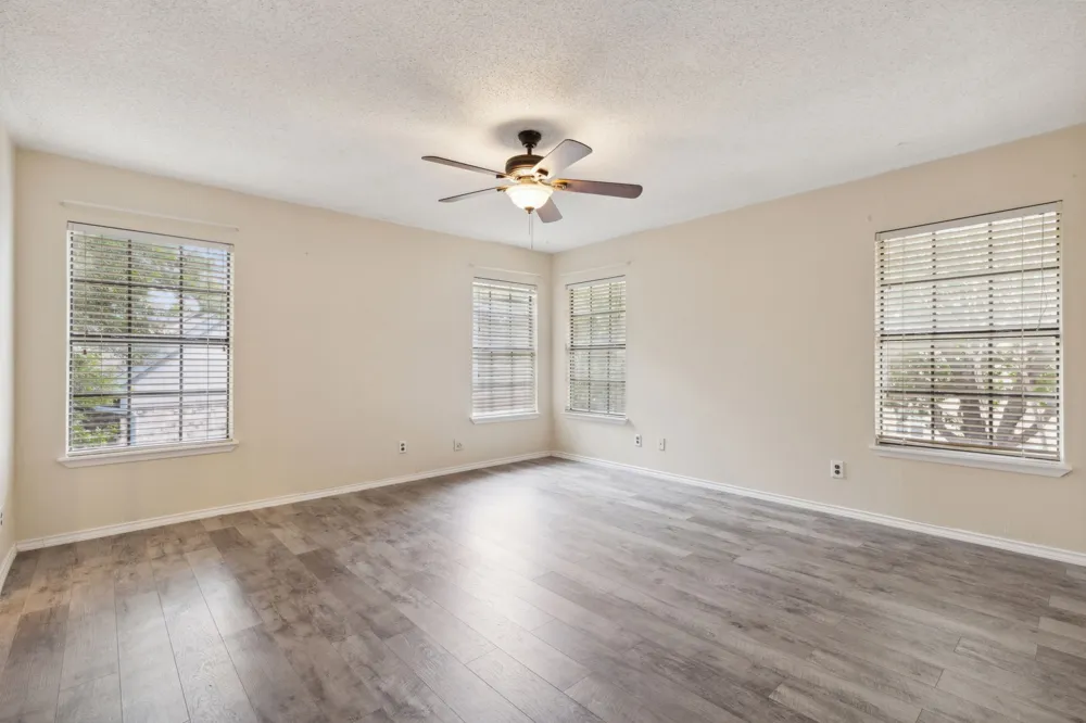 2020 Crestmeadow Street Denton, TX 76207