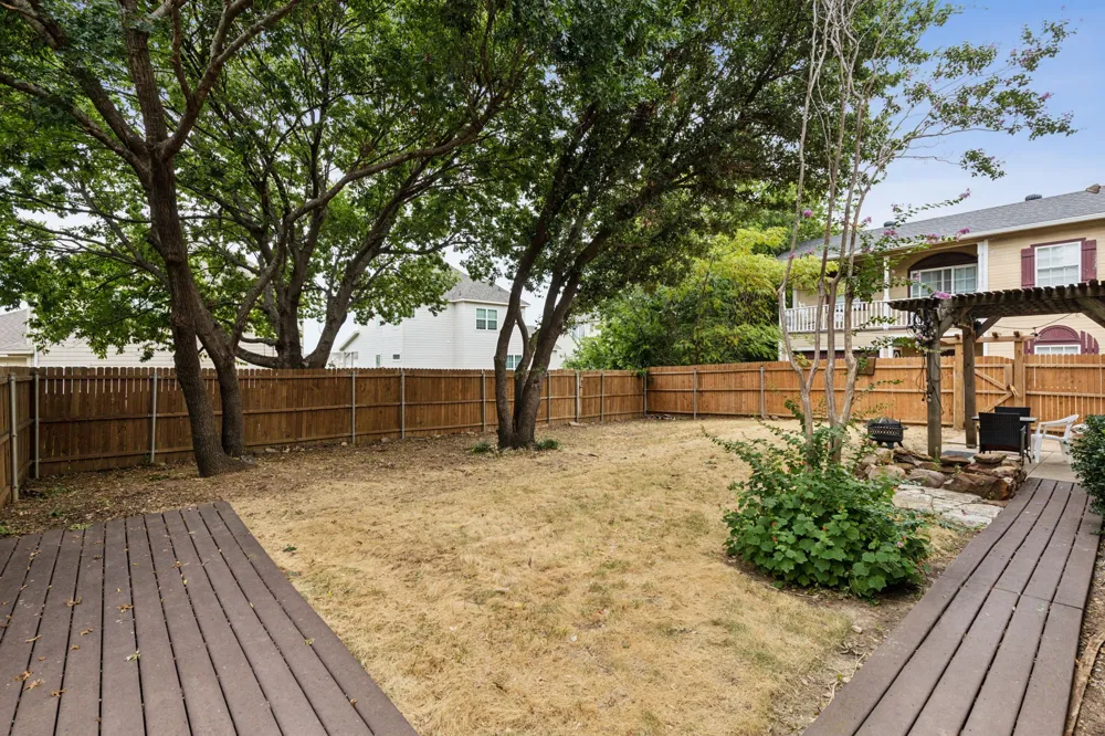 2020 Crestmeadow Street Denton, TX 76207