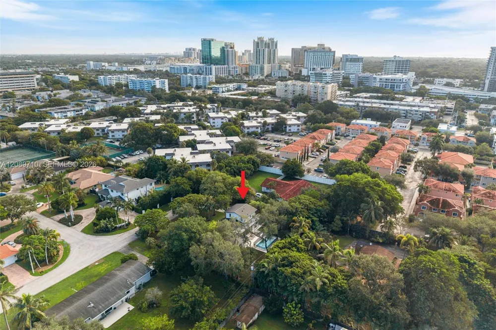 7800 SW 94th St Miami, FL 33156