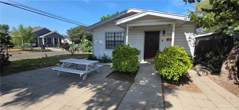 124 S Sinclair Avenue