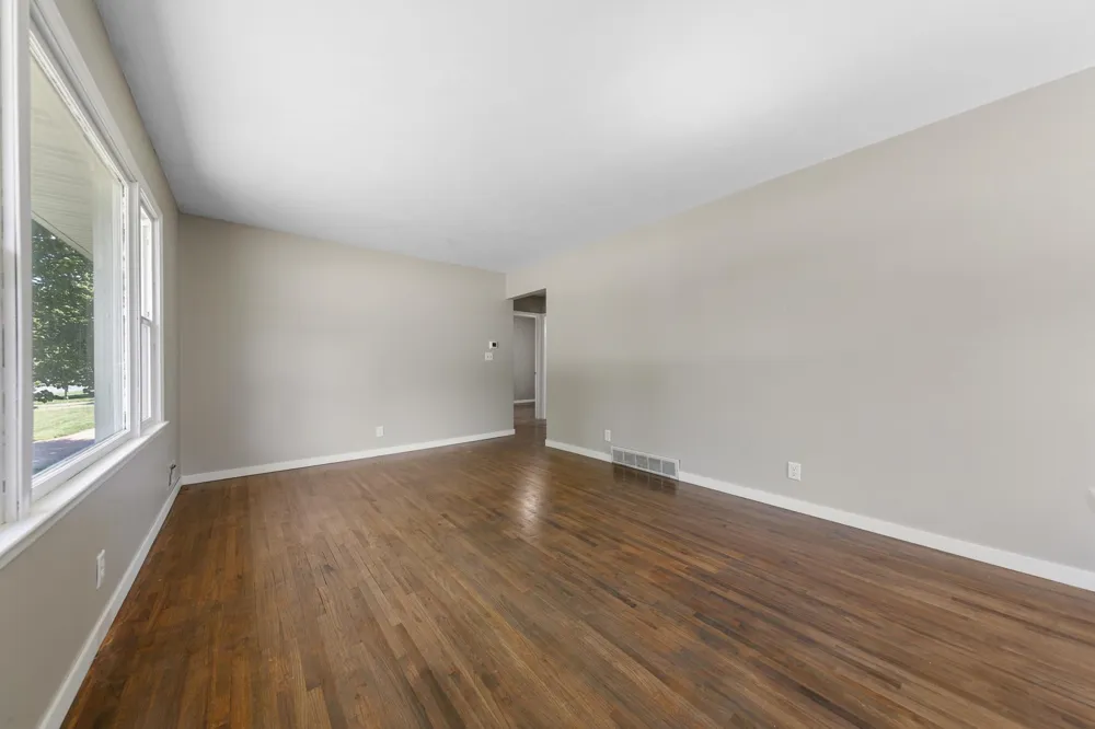 4242 Limestone Drive Eagan, MN 55122