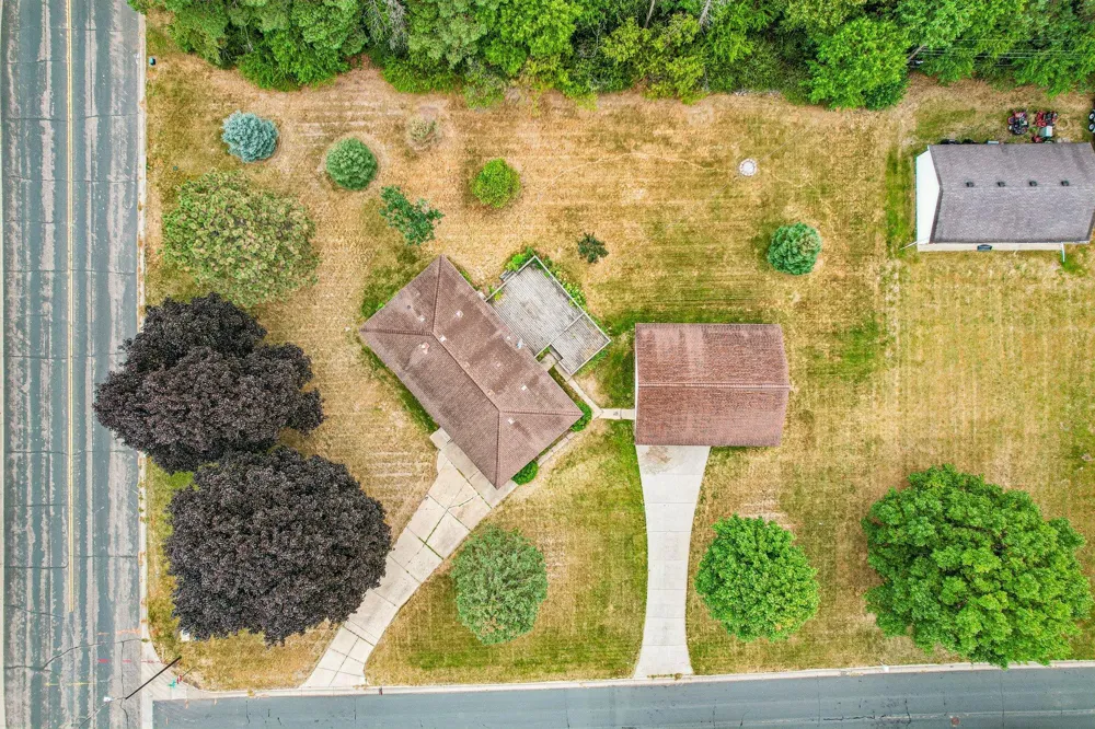 2804 Beam Lane Eagan, MN 55121