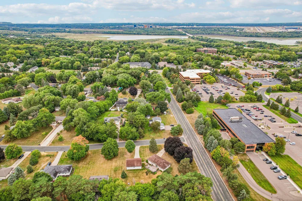 2804 Beam Lane Eagan, MN 55121