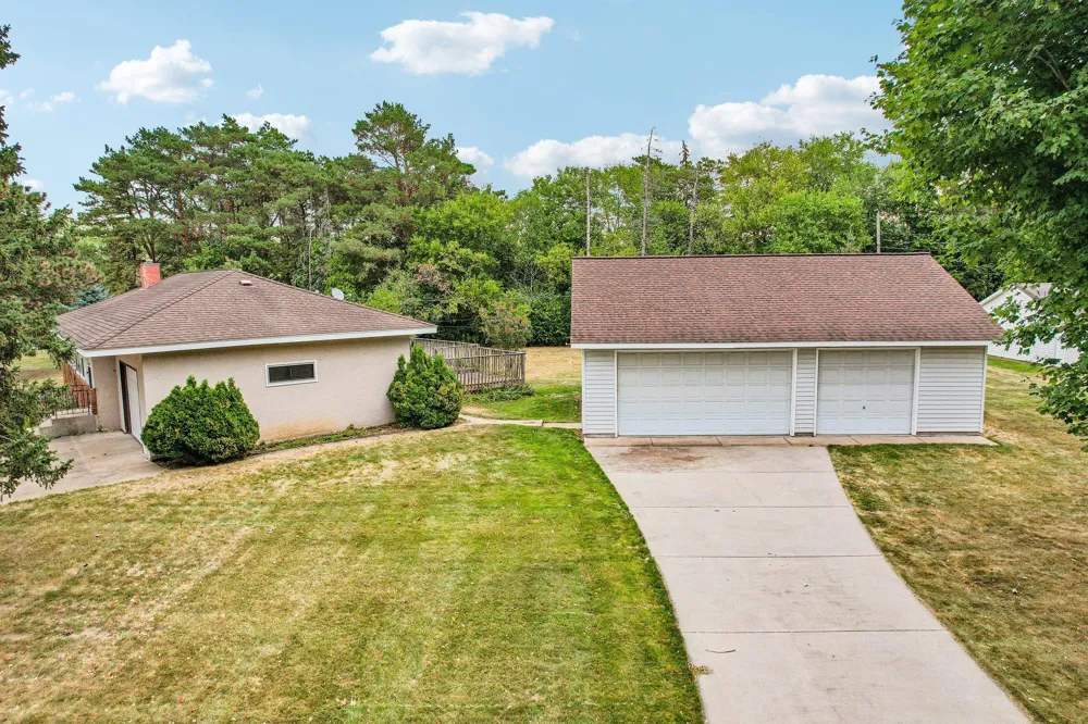 2804 Beam Lane Eagan, MN 55121
