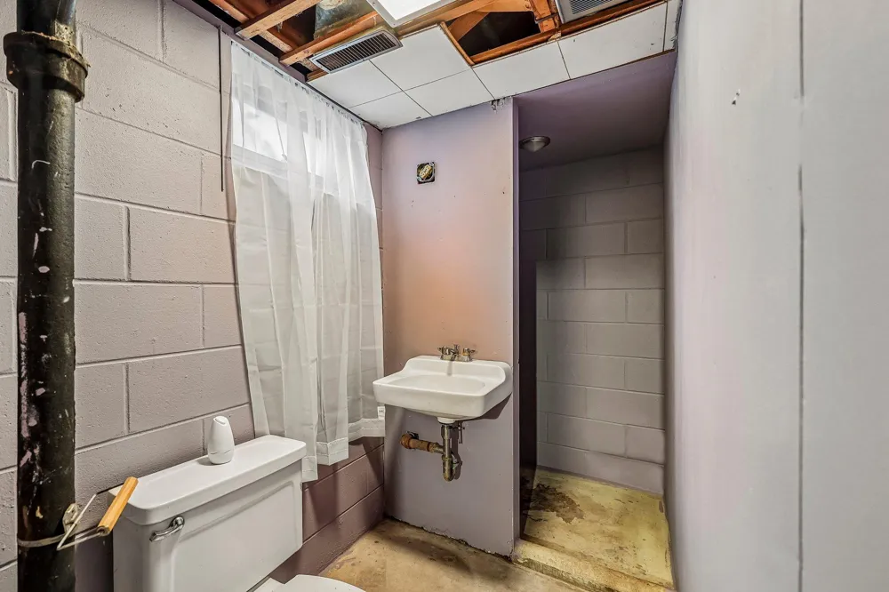 2804 Beam Lane Eagan, MN 55121