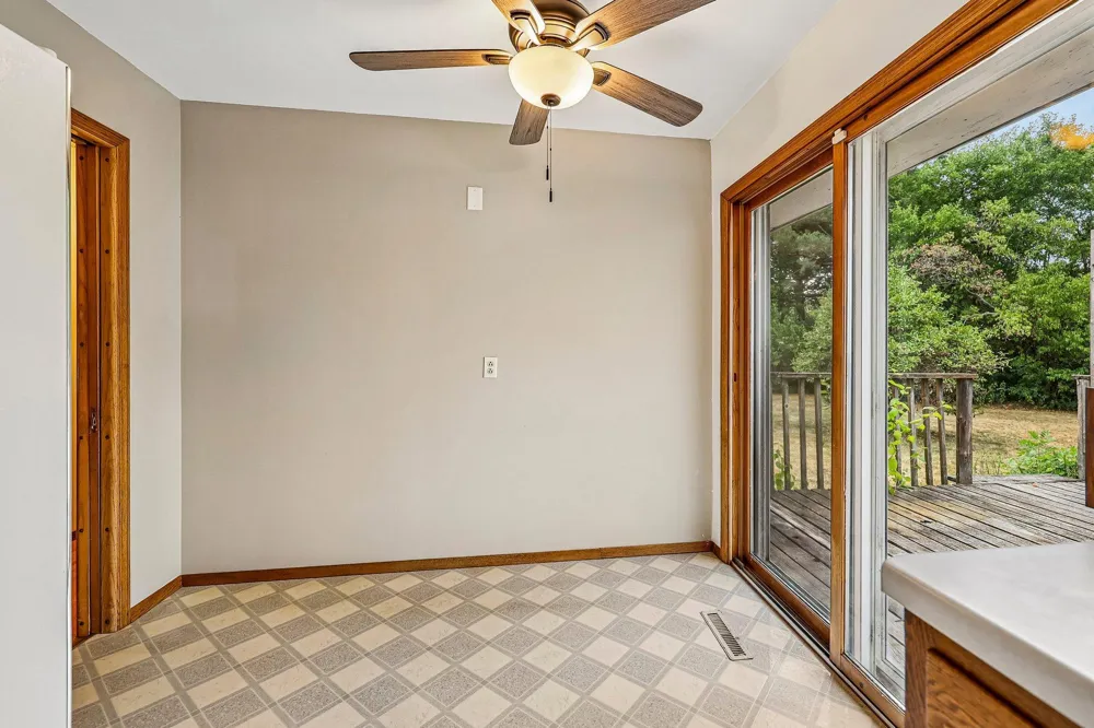 2804 Beam Lane Eagan, MN 55121