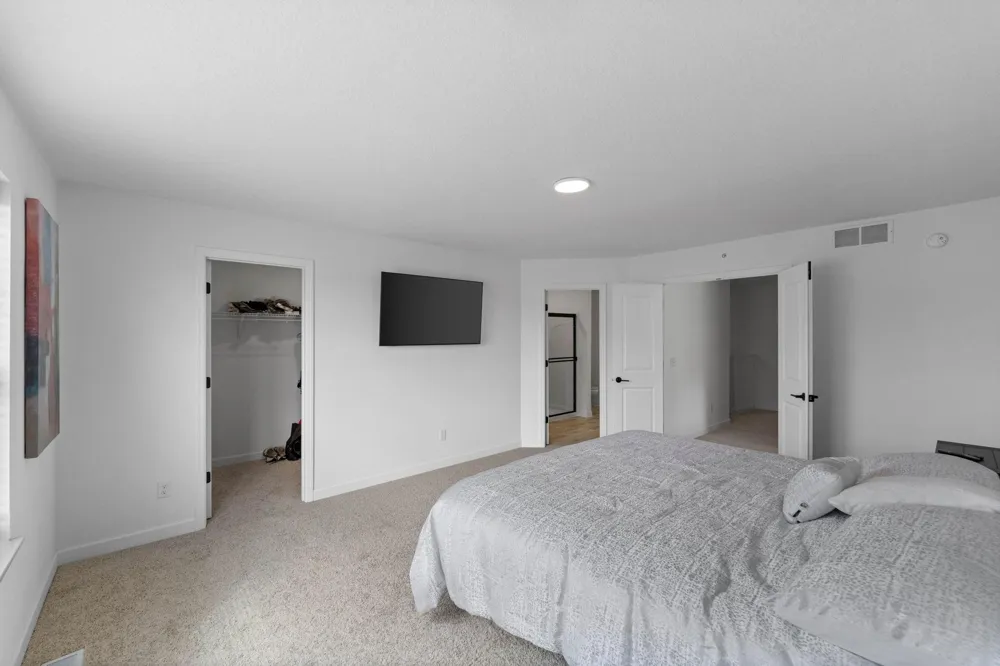 985 Annagaire Curv Rosemount, MN 55068