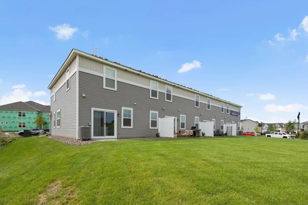 985 Annagaire Curv Rosemount, MN 55068