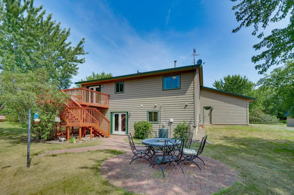 16340 228th Avenue NW Elk River, MN 55330
