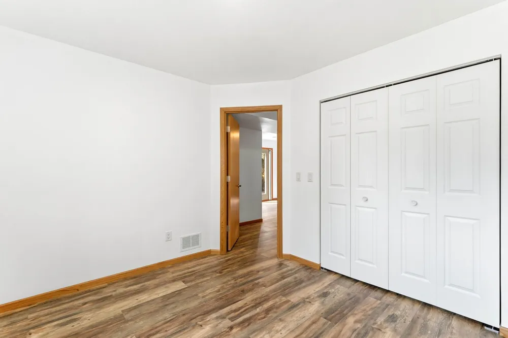 16340 228th Avenue NW Elk River, MN 55330