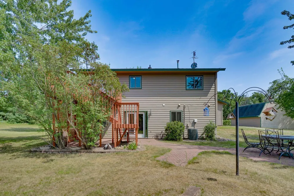 16340 228th Avenue NW Elk River, MN 55330
