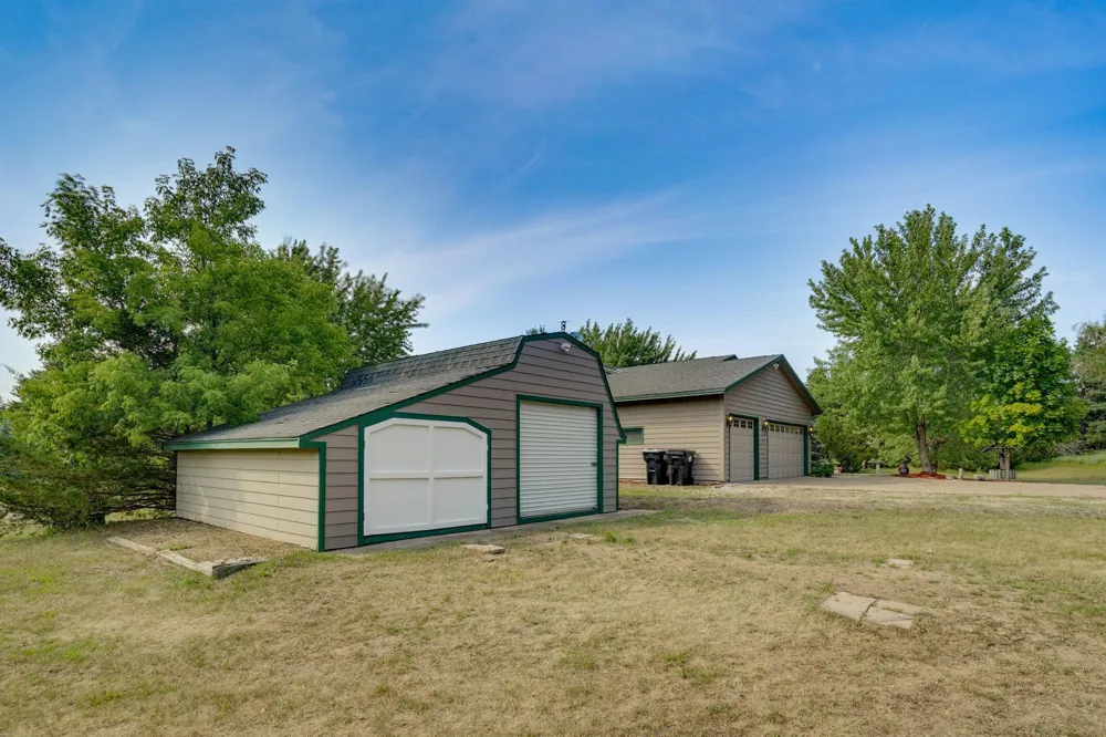 16340 228th Avenue NW Elk River, MN 55330