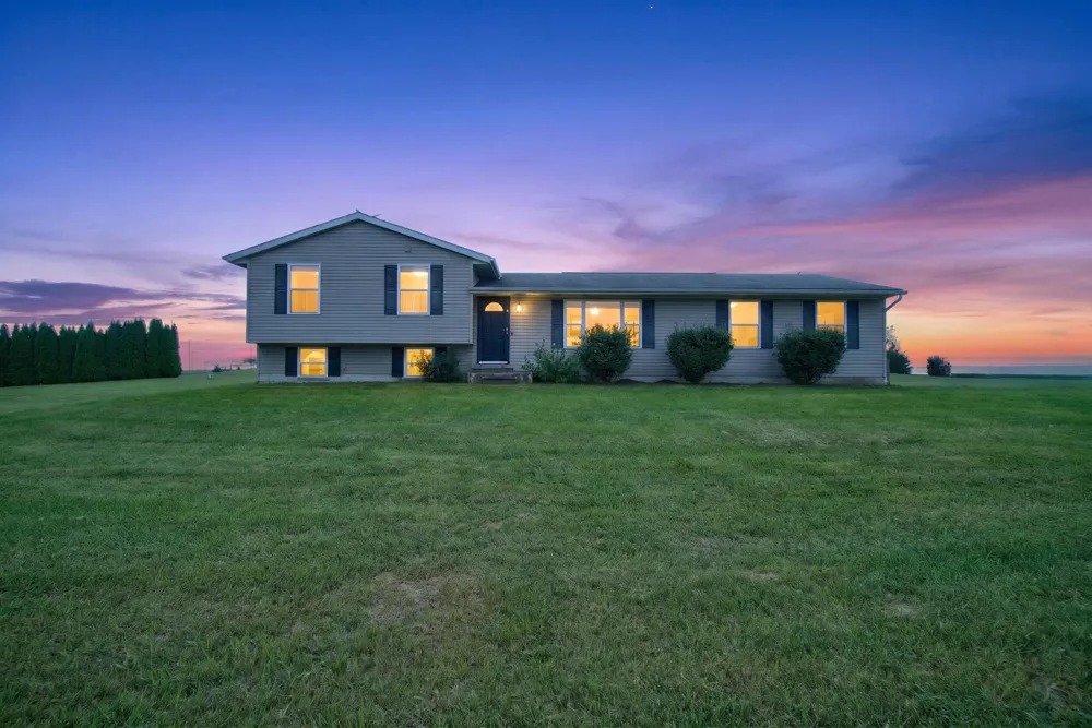 16027 Whippoorwill Court Manchester, MI 48158