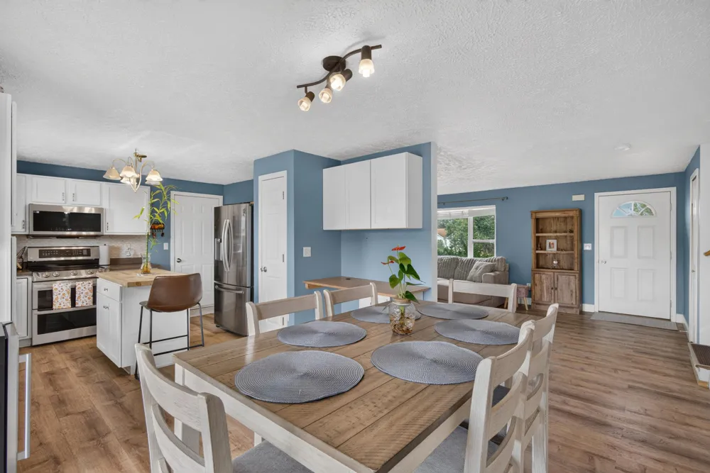 16027 Whippoorwill Court Manchester, MI 48158
