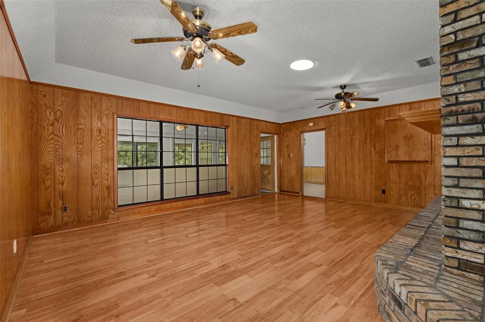297 James Street Benton, LA 71006