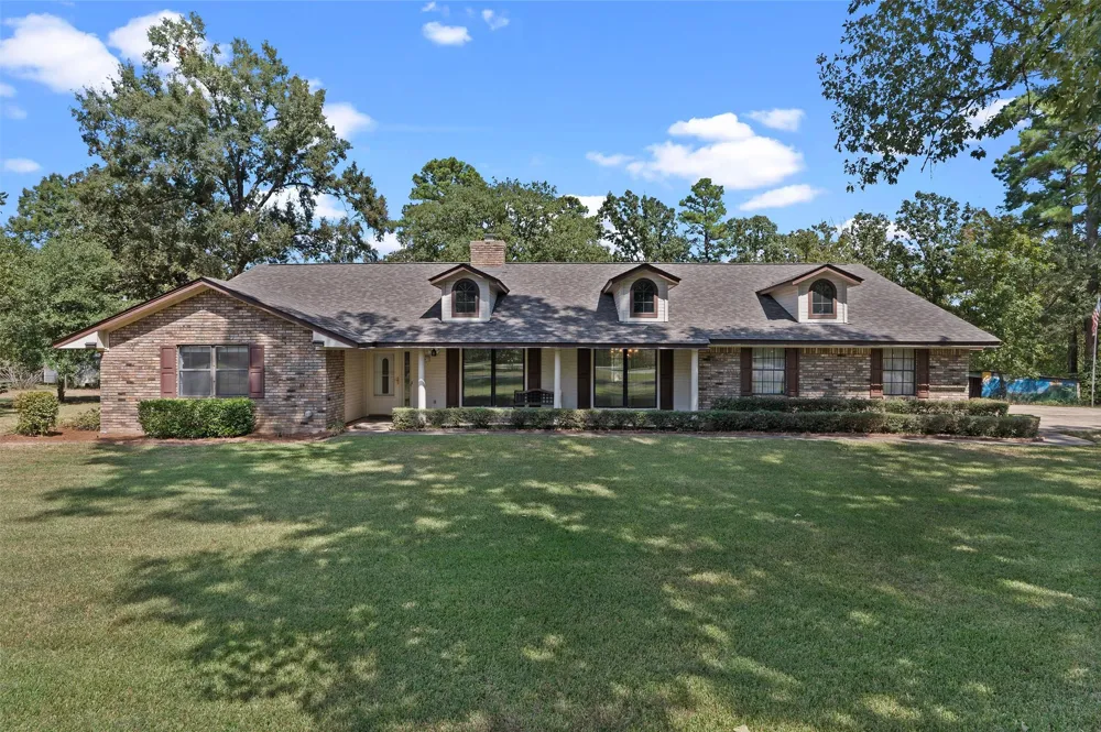 297 James Street Benton, LA 71006