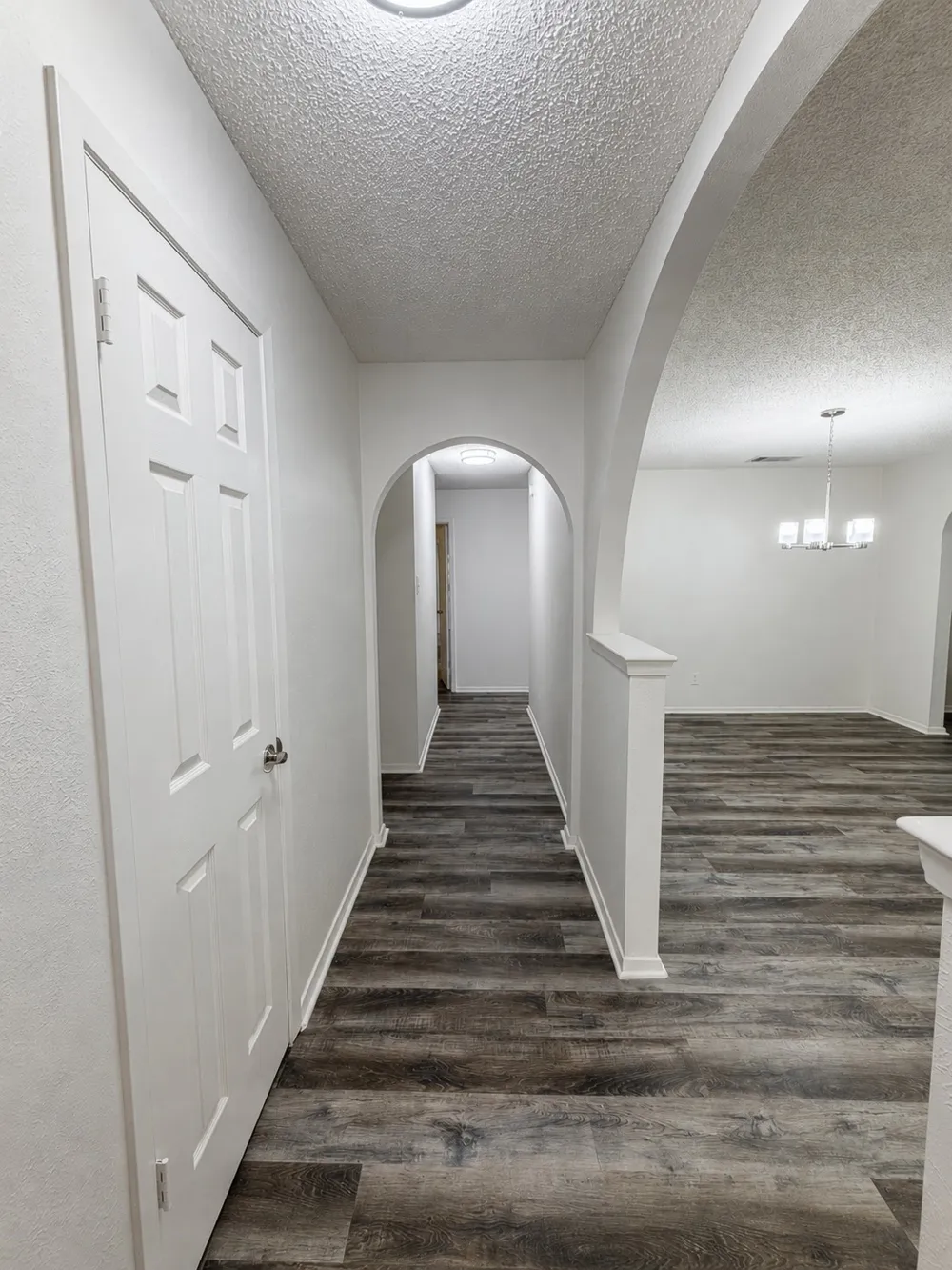 5309 Holly Trail Arlington, TX 76016