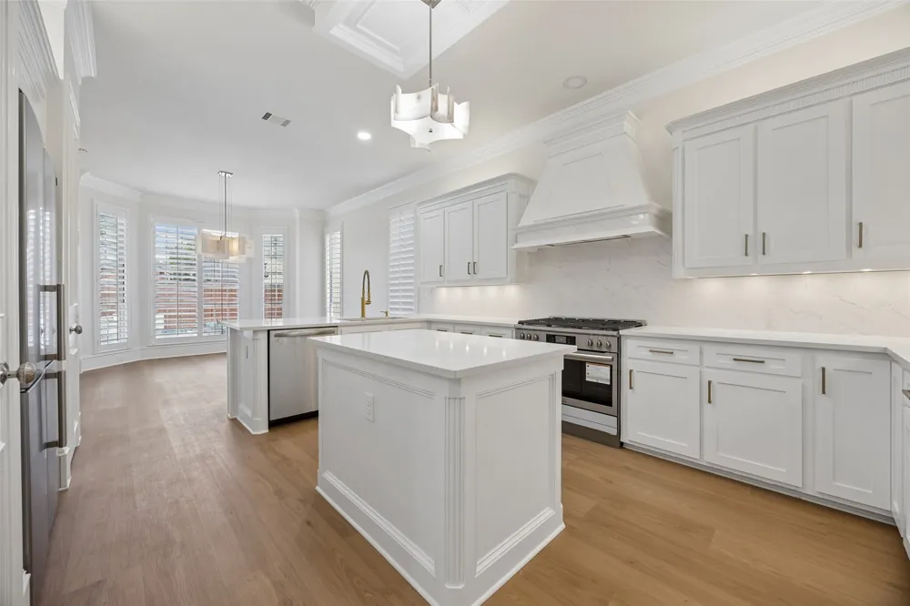 5107 Scarborough Lane Dallas, TX 75287