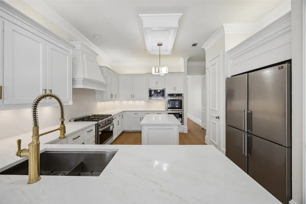 5107 Scarborough Lane Dallas, TX 75287