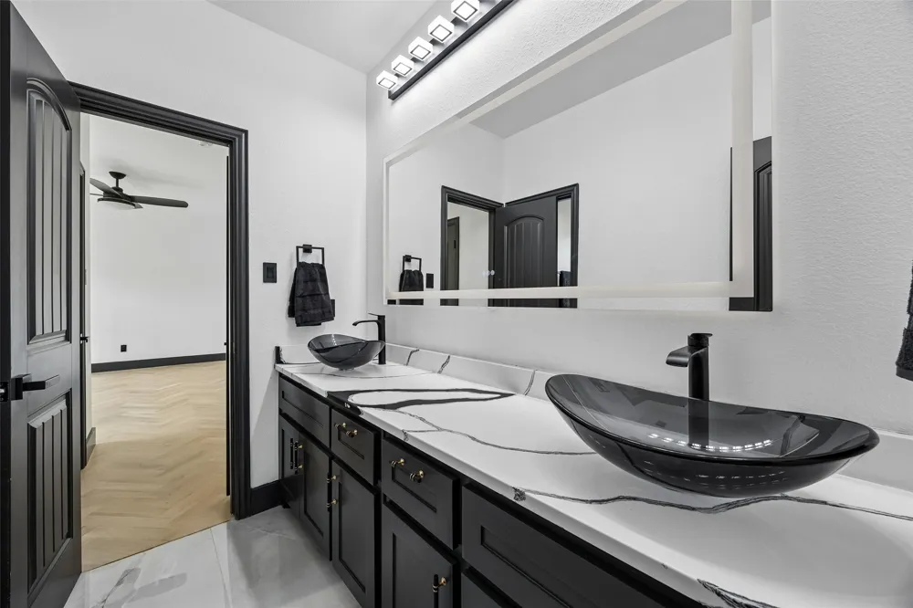 3611 Crosby Street Irving, TX 75038