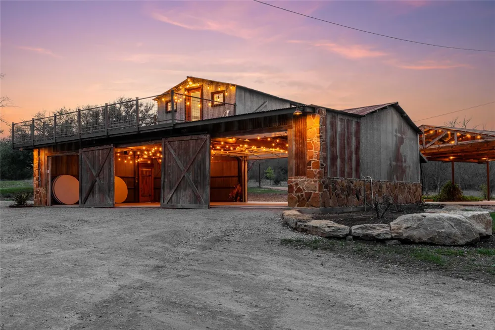 7005 County Road 551 Brownwood, TX 76801