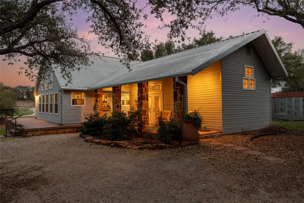 7005 County Road 551 Brownwood, TX 76801