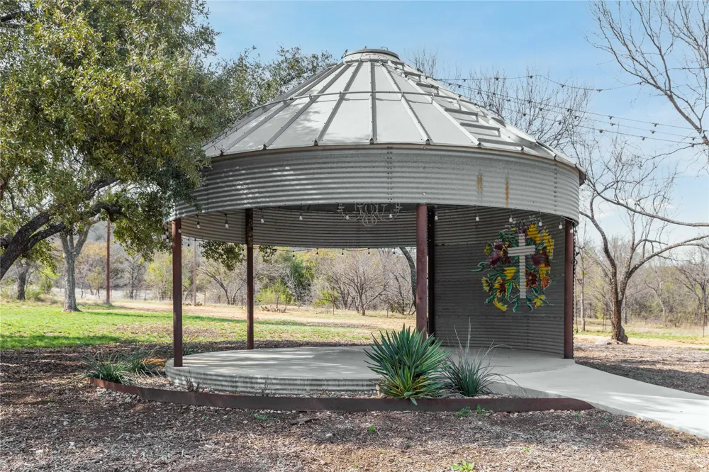 7005 County Road 551 Brownwood, TX 76801