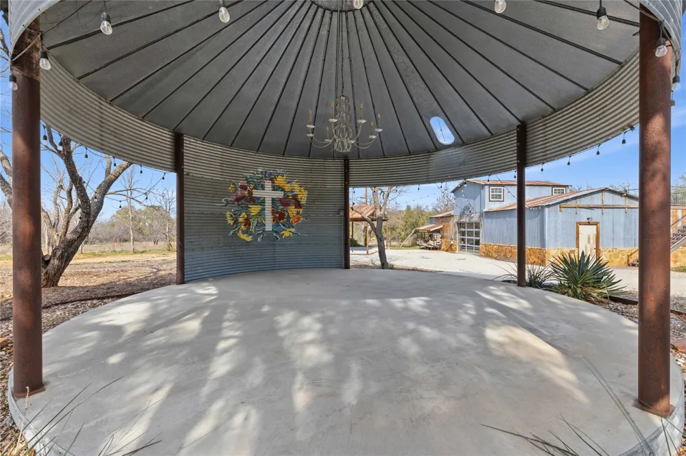 7005 County Road 551 Brownwood, TX 76801