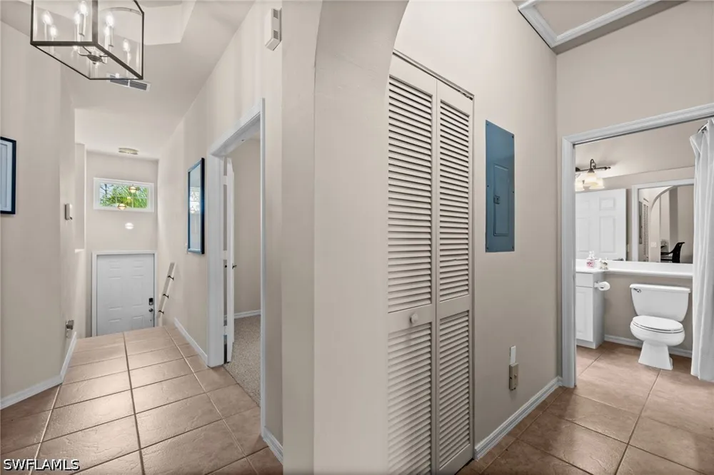 Wilshire Pines Circle #607 Naples, FL 34109