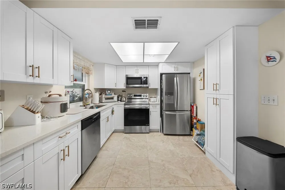 SE 21st Place Cape Coral, FL 33990