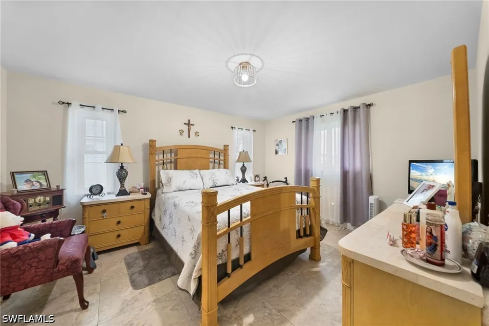 SE 21st Place Cape Coral, FL 33990