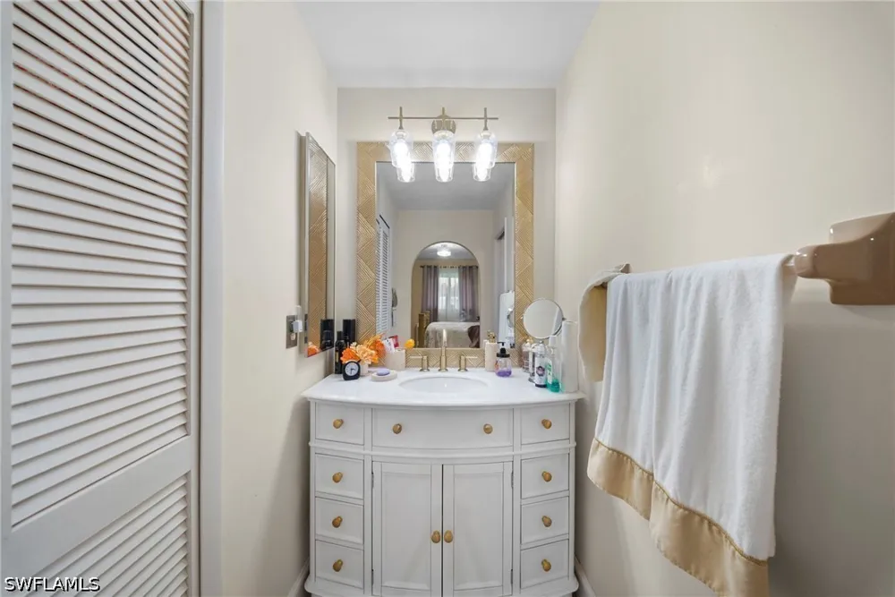 SE 21st Place Cape Coral, FL 33990