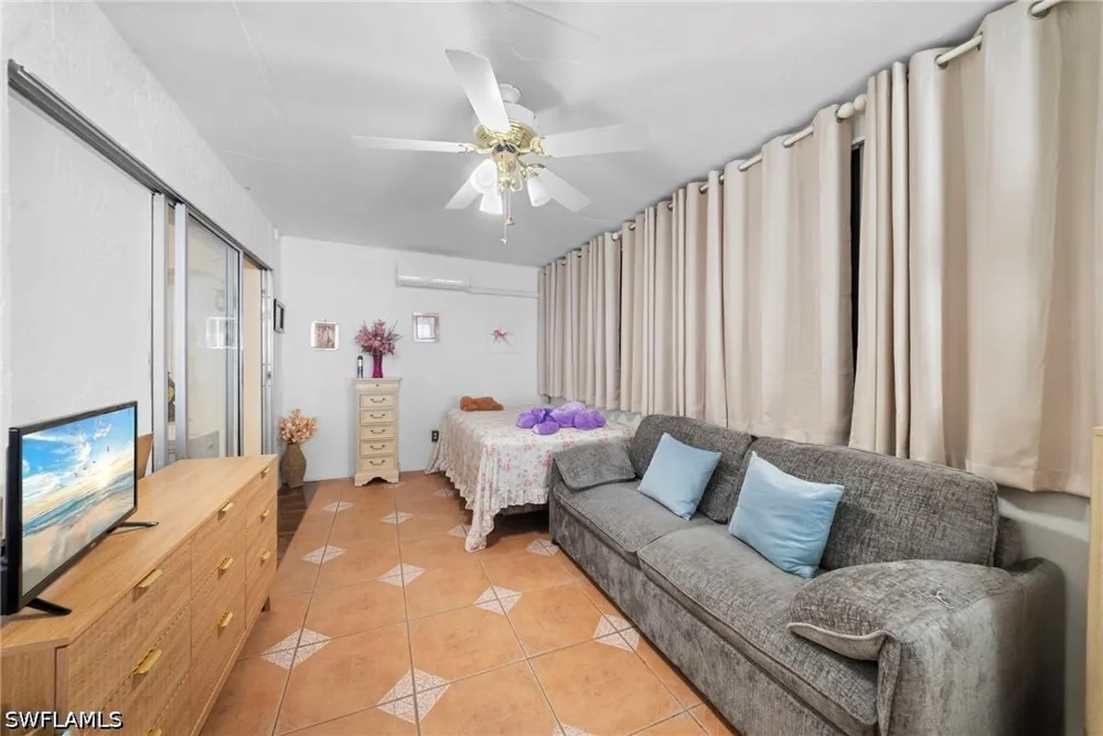SE 21st Place Cape Coral, FL 33990