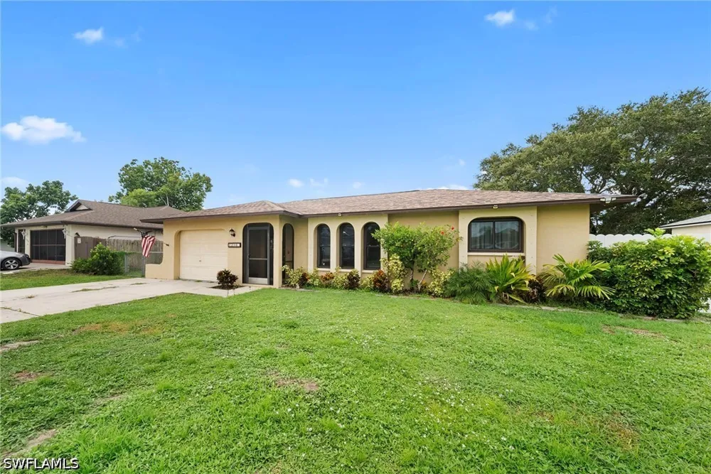 SE 21st Place Cape Coral, FL 33990