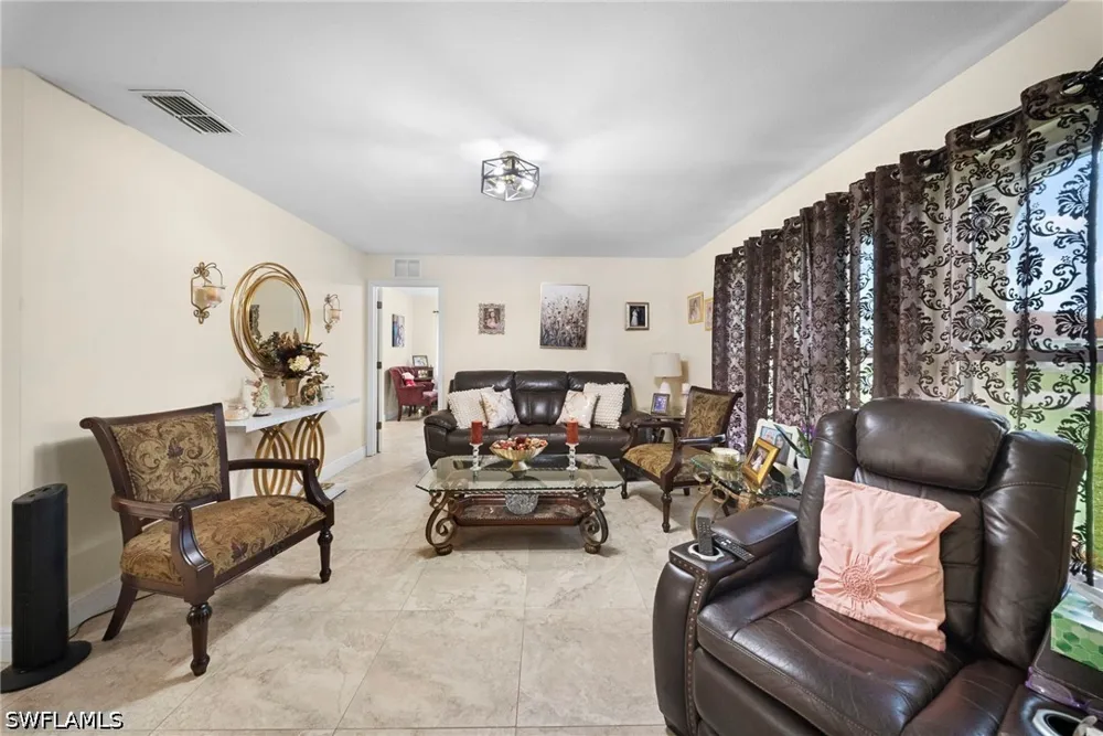 SE 21st Place Cape Coral, FL 33990