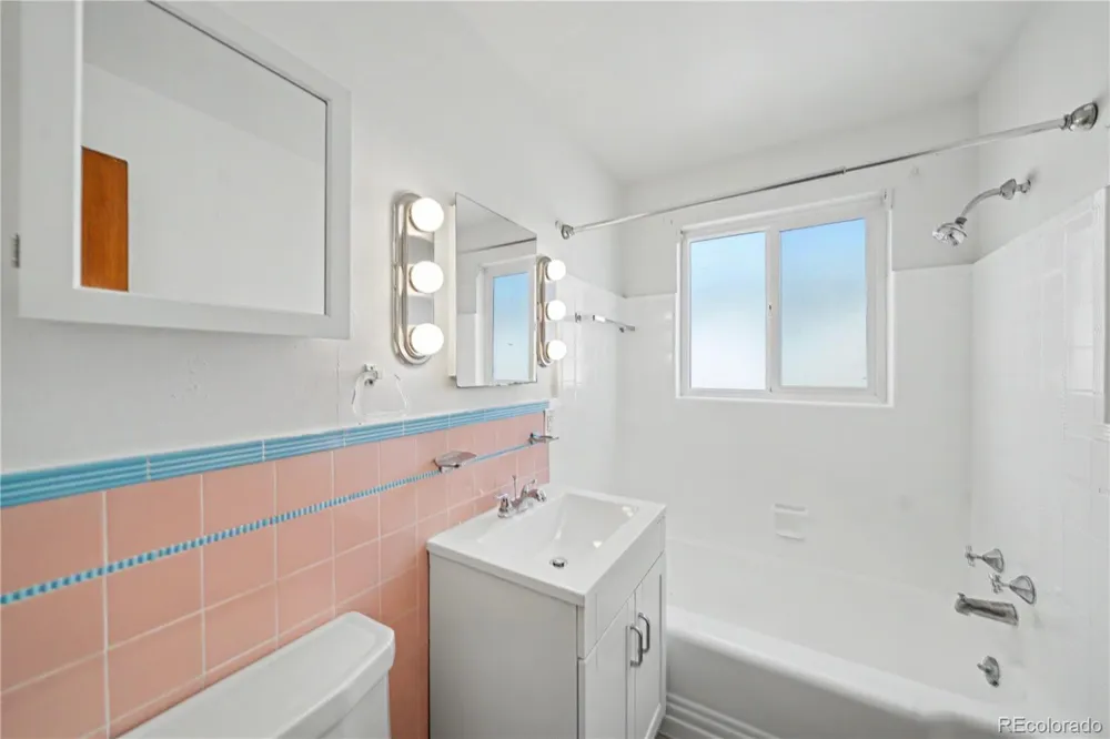 1443 Jasmine Denver, CO 80220