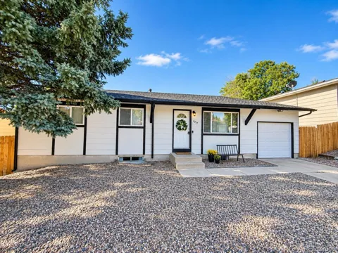 4777 Sleepy Hollow Circle